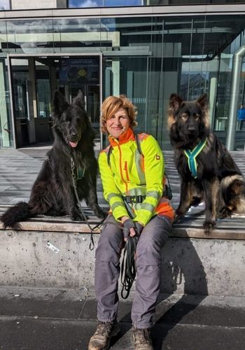 Martina, Trainerin der Hundeschule hundevoll