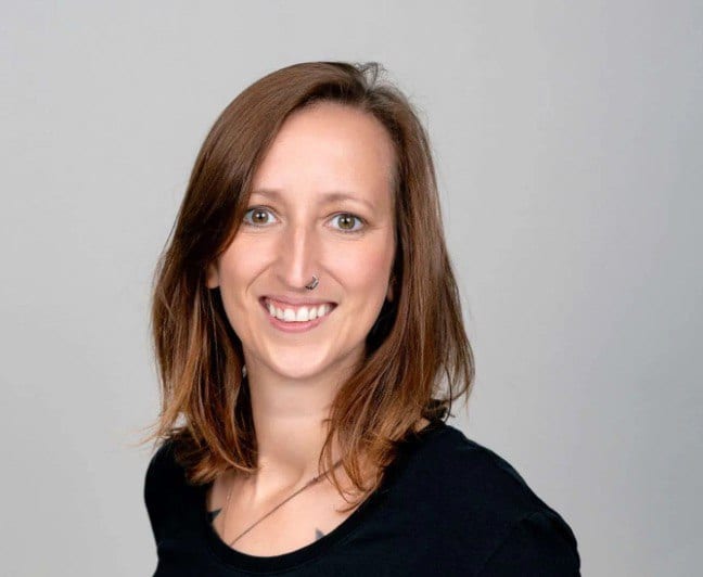 Jyoti Sonja Alder, Yogalehrerin bei Bremen