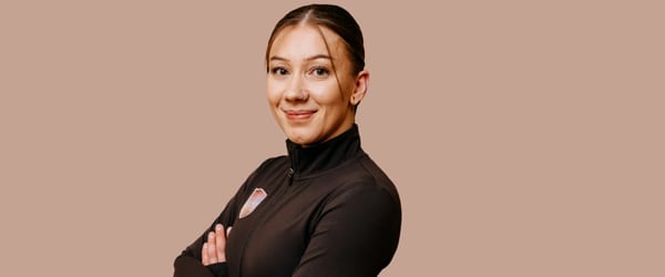 Helena, Trainerin im Pilates Reformer Loft
