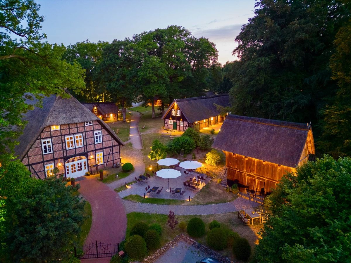 Reetdach-Hof als Ort des YOGIANCA Yoga Retreats
